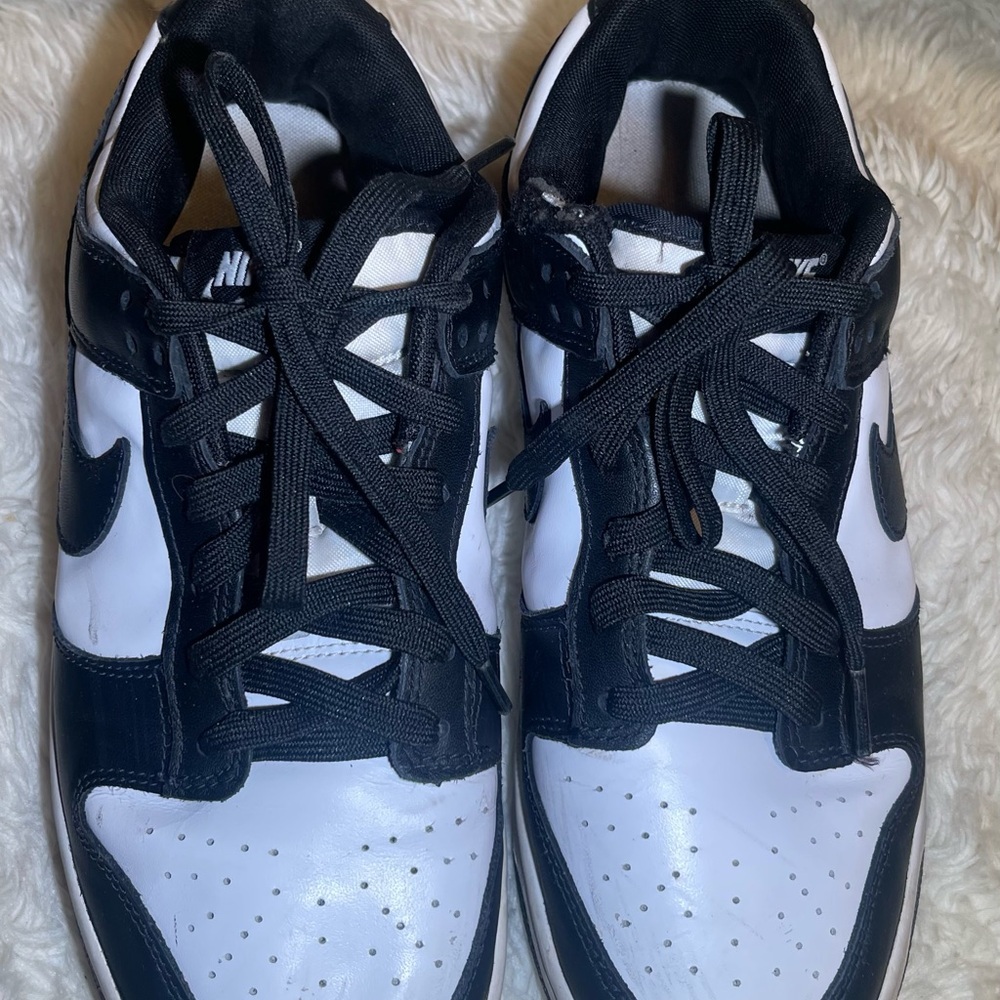 Nike low panda men’s Black and White Athletic sneakers size 9 - Picture 4 of 8